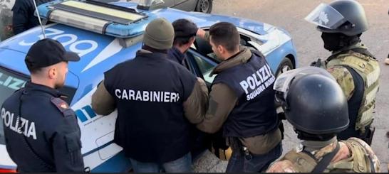 Latitante ricercato per omicidio arrestato ad Enna