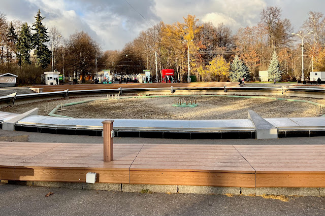 парк Сокольники, Фонтанная площадь, фонтан «Сокольники»