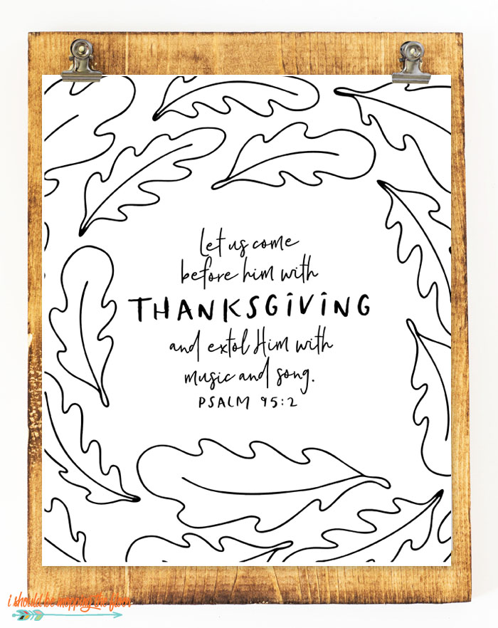 Six Thanksgiving Scripture Printables | These six Thanksgiving scripture printables are simple, lovely line drawings with some beloved Bible verses about thankfulness.