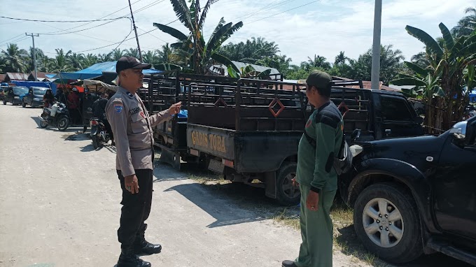 Ops Bina Kusuma LK23, Personil Polsek Tambusai Utara Binluh Di Pasar Tradisional Desa Mahato Sakti