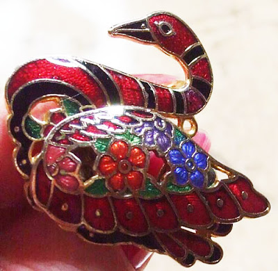 Modern Cloisonne swan brooch