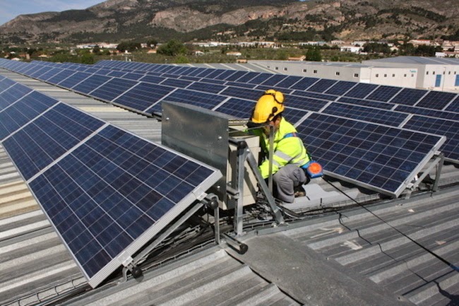 Economía/Alistan empresas inversión en 14 proyectos solares fotovoltaicos