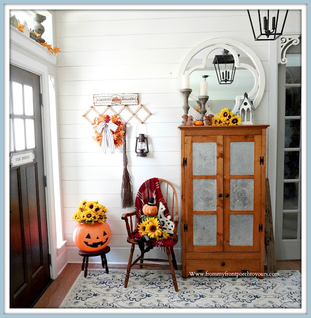 Farmhouse Cottage Style Fall Foyer- From My Front Porch To Yours