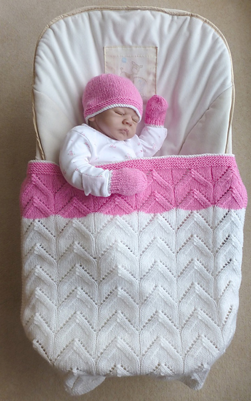 Arches Baby Blanket, Hat, and Mittens - Free Pattern 