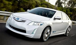 2014 Toyota Camry Hybrid Release & Review