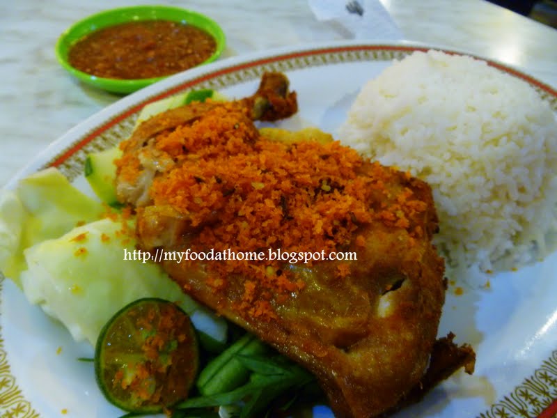 Food at Home: Raja Ayam Penyet punya pasal.