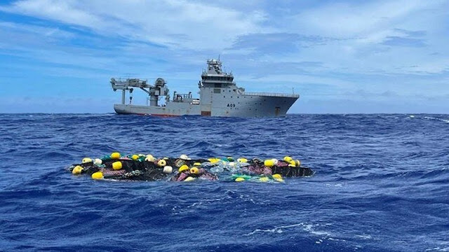 3.2 Toneladas de cocaína son encontradas flotando sobre el mar del Océano Pacifico