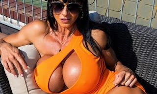 Fashion Model, Cindy Landolt Flaunts Sexy Melons In 5 Gorgeous Photos.