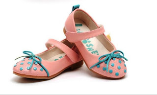 Model Sepatu Anak Perempuan Walker Shoes Branded