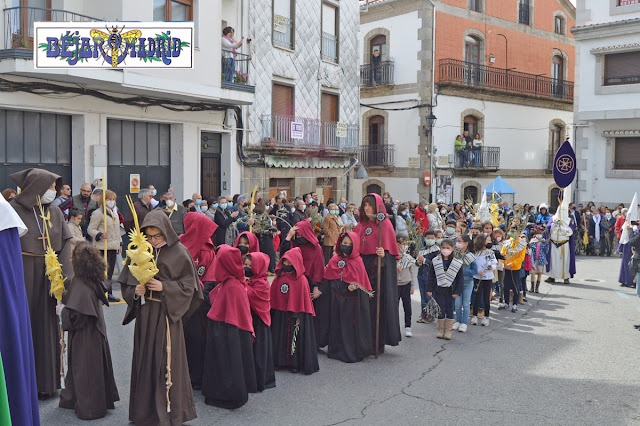 SEMANA SANTA DE BÉJAR| Y al tercer año, 'La Borriquilla' recorrió las calles de Béjar - 10 de abril de 2022