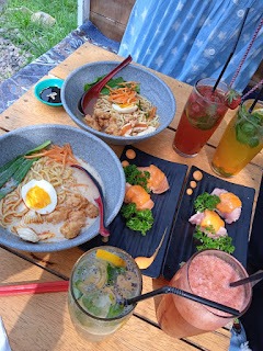 Secret garden Cafe and Resto Yang nyaman untuk healing