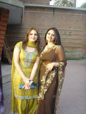 Desi Abbottabad Girls