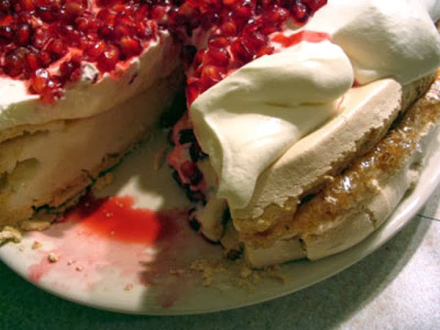 Nigella Lawson's Christmas Pavlova