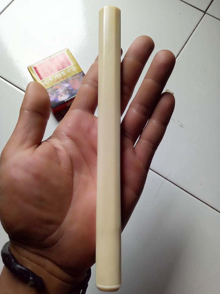 Pipa Rokok Gading Gajah  Panjang Barang Koleksi