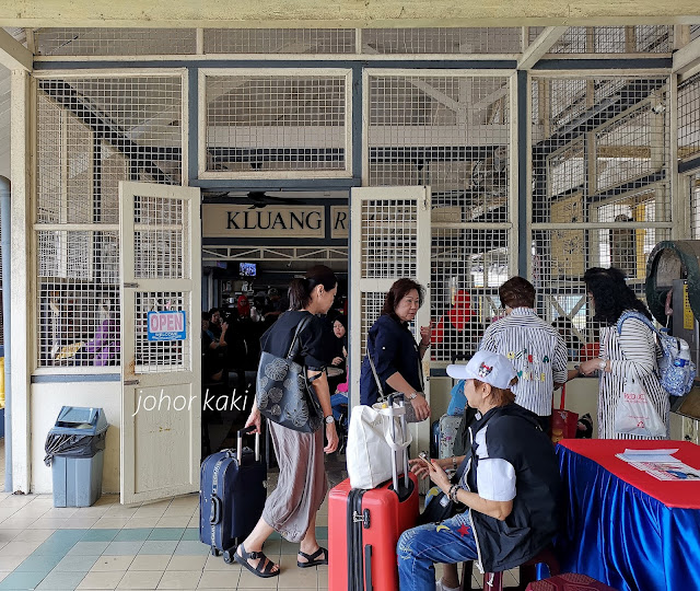 Original Kluang Rail Coffee, Johor. Still the Same since 1938