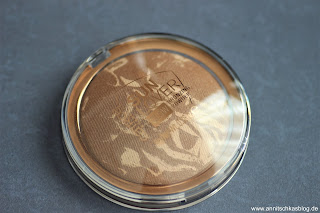 Review: 9 Bloggers Favourites von CATRICE - Sun Lover Glow Bronzing Powder - www.annitschkasblog.de