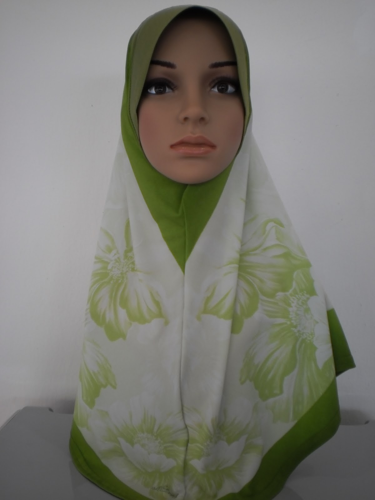 :: Butik Hijab Izrah ::: KOLEKSI ARIANI