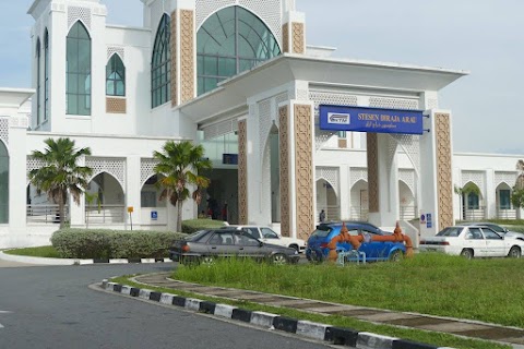 Naik ETS Platinum Arau ke Ipoh