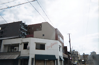 Morning stroll with disposable camera in Kyoto