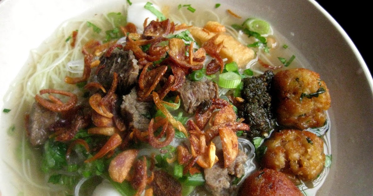 RESEPI NENNIE KHUZAIFAH: HIDANGAN TENGAHARI ~ BIHUN SOTO