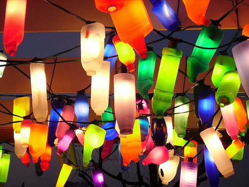 How to Recycle: Eco Friendly Christmas Lights Decor Ideas