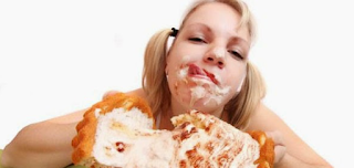 4 Reasons Why People Eat Too Much