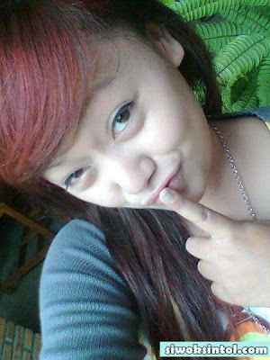 http://specialistbokep1.blogspot.com/2012/01/foto-nakal-si-rambut-merah.html