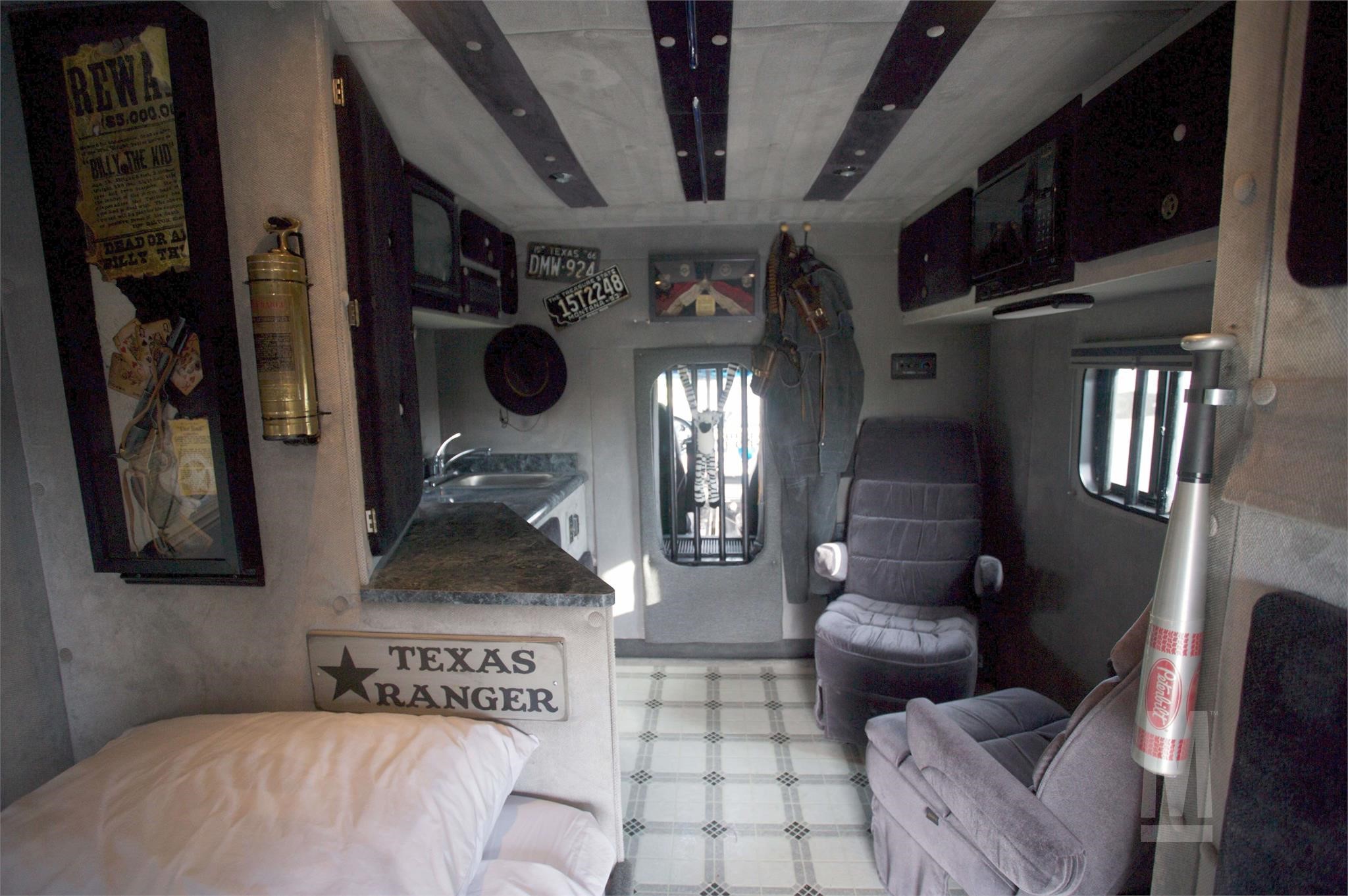 PeterBilt Motohome