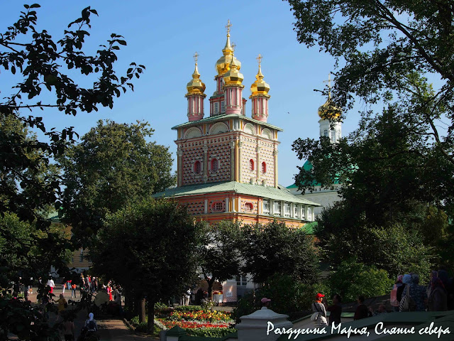 Свято-Троицкая Сергиева Лавра фото