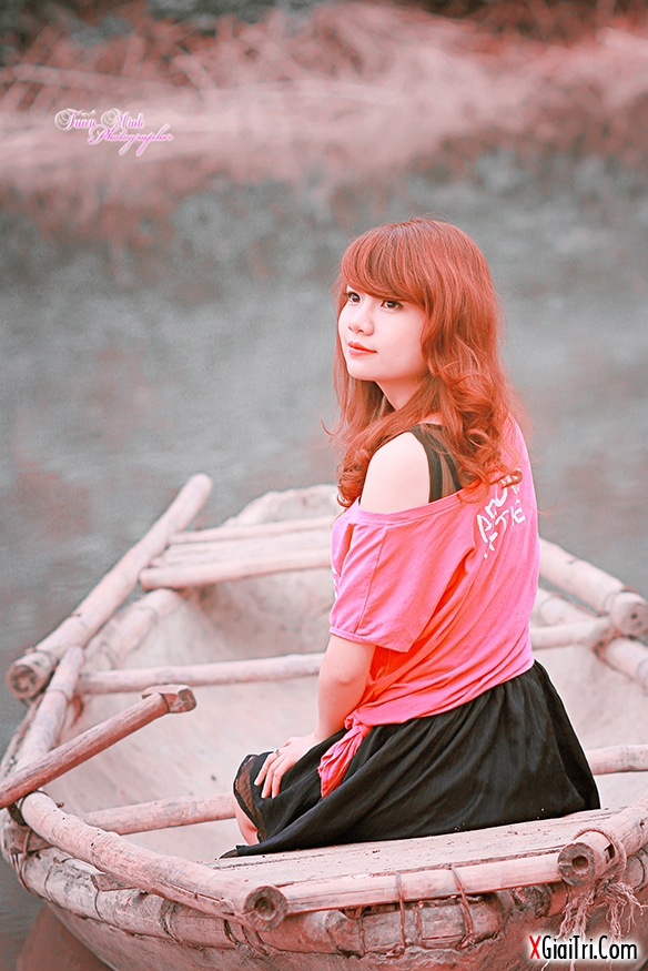 Người đẹp đi hóng nắng
