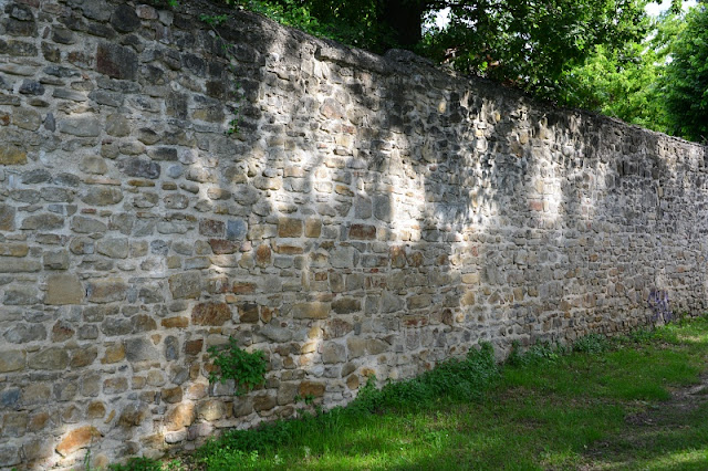 CAMPO PRIGIONIA SERVIGLIANO MURO ORIGINALE