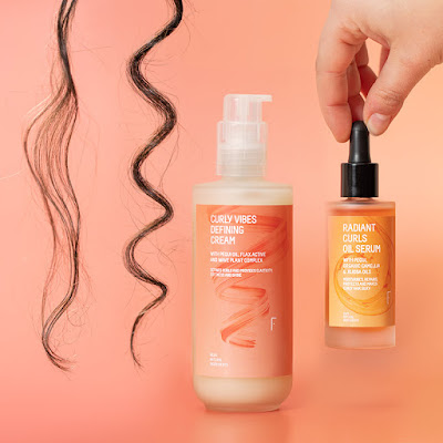 Capelli ricci e morbidi con Freshly Cosmetics Wonder Curls Routine