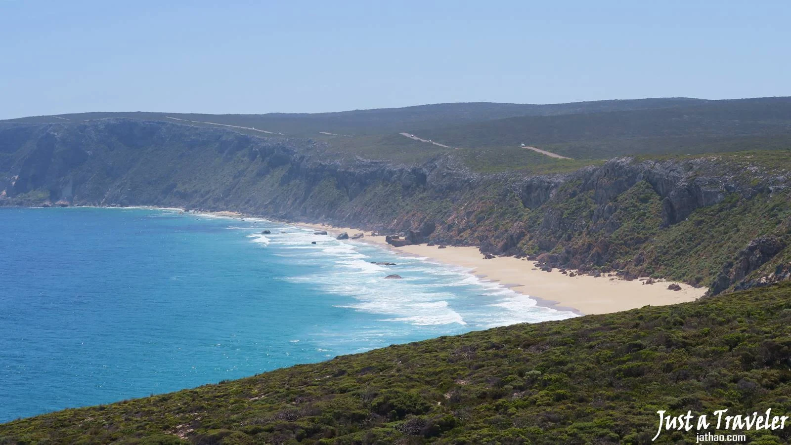 Adelaide-Kangaroo Island-Remarkable Rocks-Transportation-Ferry-Attractions-Itineraries-Recommendation-Travel Blogs-Back-Pack Travel-Independent Travel-Tour-Day Tour-Two Day Tour