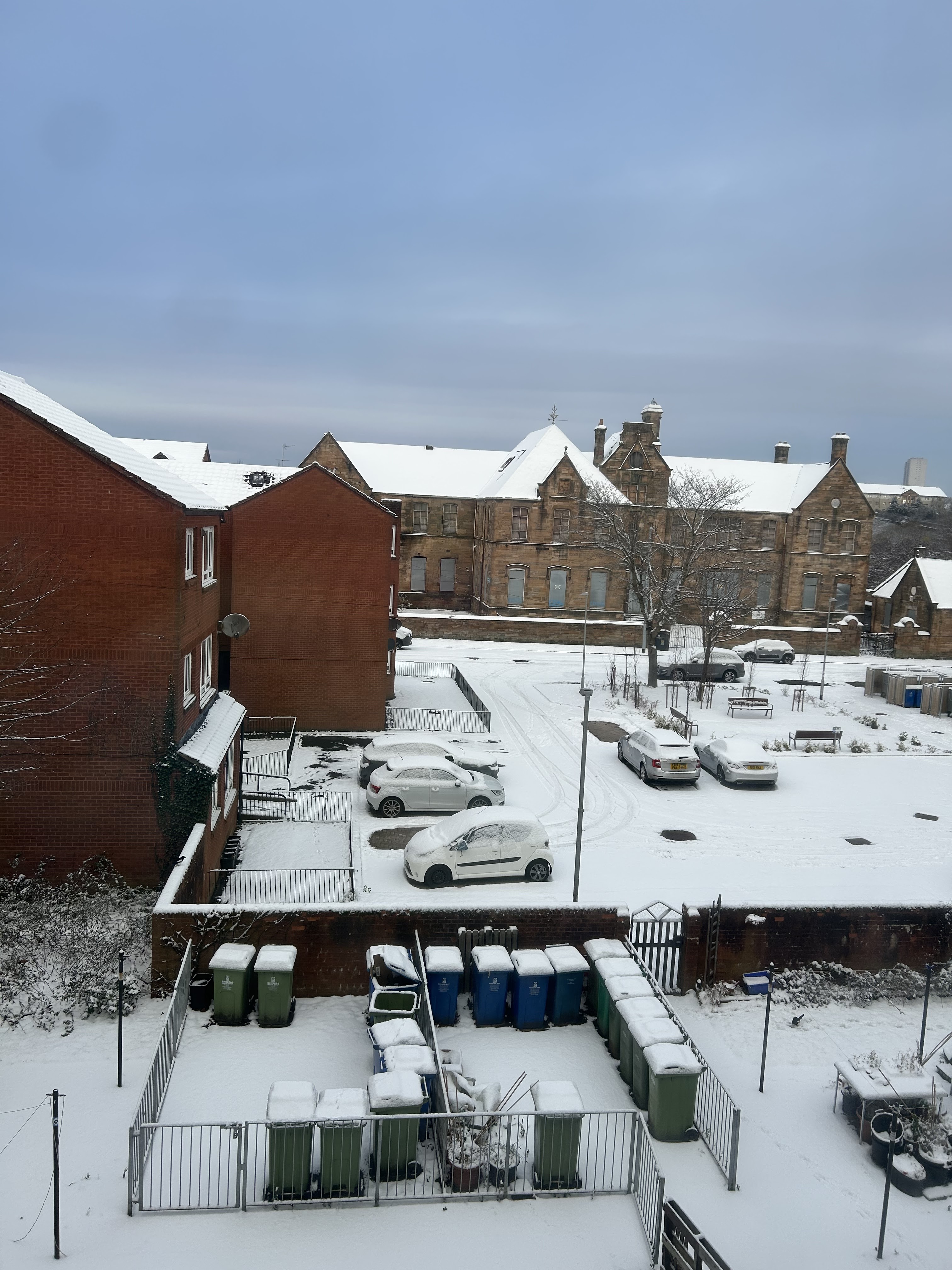First snow in Glasgow, 2023