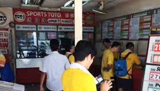 Kedai nombor ekor antara tumpuan peserta Bersih