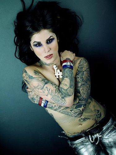 Girls Tattoos Very Beautiful and Interesting