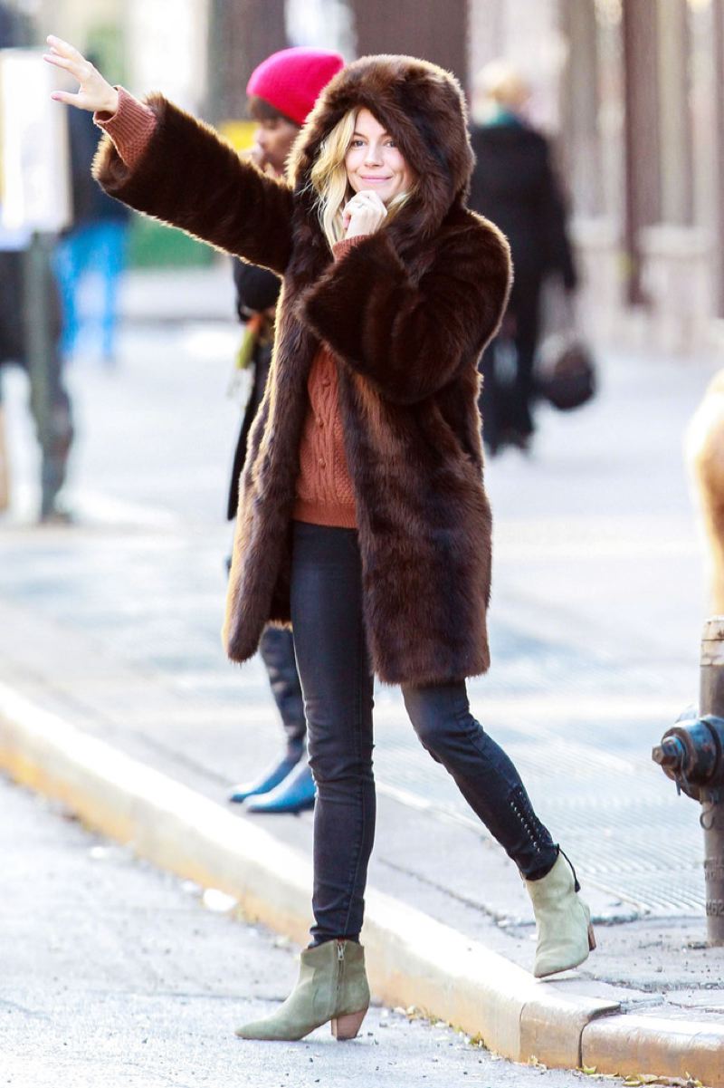 Sienna Miller street style, Nov 16