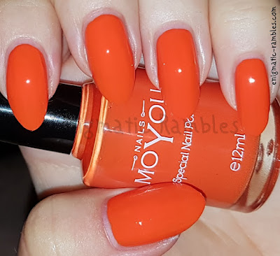 Review-MoYou-Special-Nail-Polish-Chilean-Fire