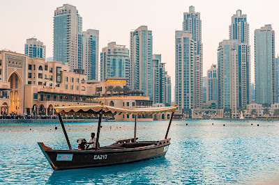 Dubai Exposed: The Insider's Guide to the City's Top 20 Attractions