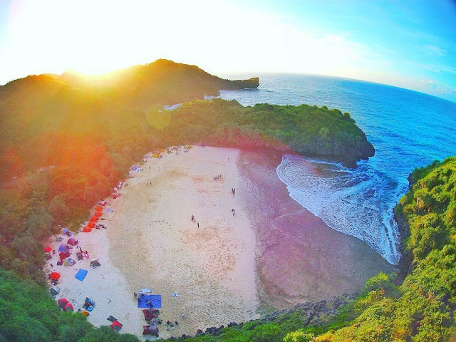 sunrise di pantai sedahan