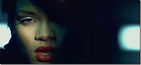 Rihanna Disturbia 12