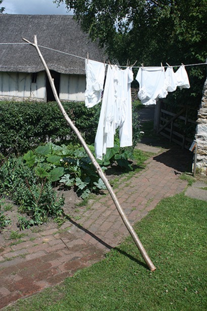 Washing_line_wooden_prop