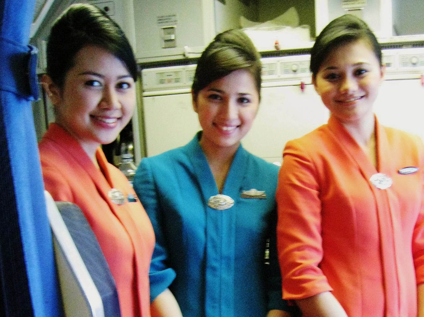 Pramugari-Pramugari Cantik Maskapai Penerbangan Indonesia 