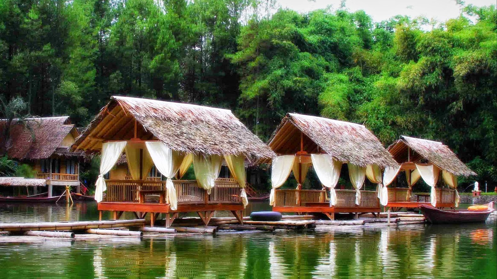 Tempat Wisata  Romantis  di Indonesia yang Wajib Dikunjungi