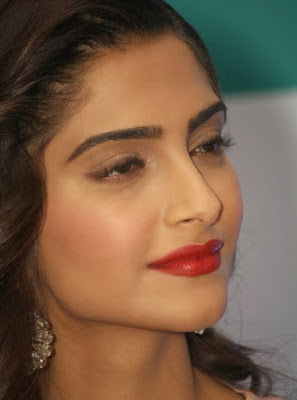 Sonam Kapoor photo gallery