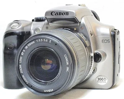 Canon EOS 300D, Canon EF-S 18-55mm 1:3.5~5.6 II