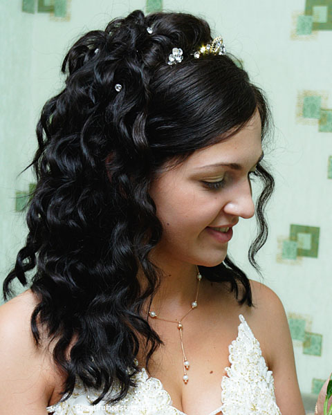 Letting The Hair Down! Modern Bridal Hairstyle