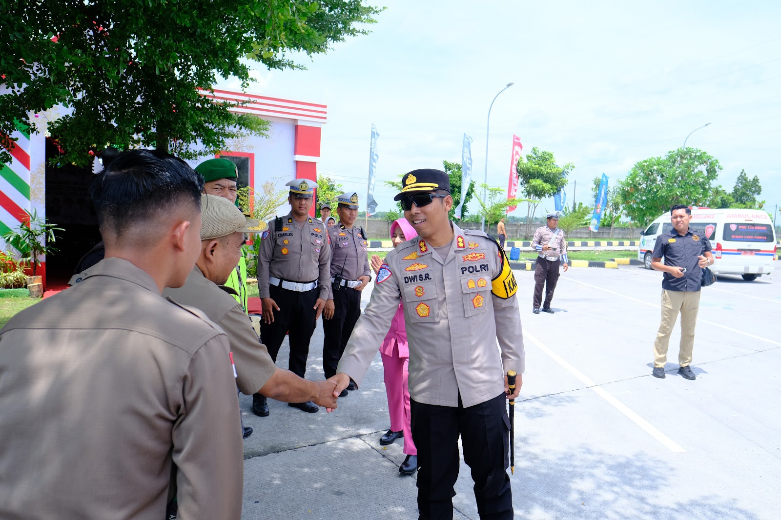 Polres Ngawi Pantau Perbatasan Jatim - Jateng, H+9 Ops Lilin Semeru 2024 Lalin Lancar
