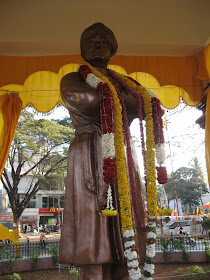 Close up view of Swami Vivekananda Statue, Basavanagudi, Bangalore