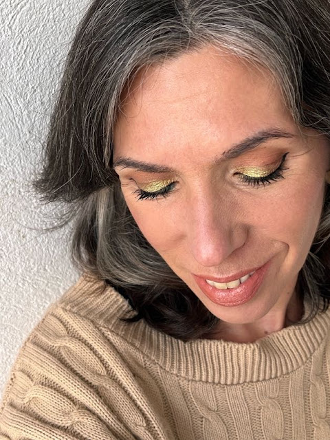 Maquillajes en tonos verdes...diferentes. 11